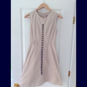 Small Space Style Concept Italian sleevesless dress beige